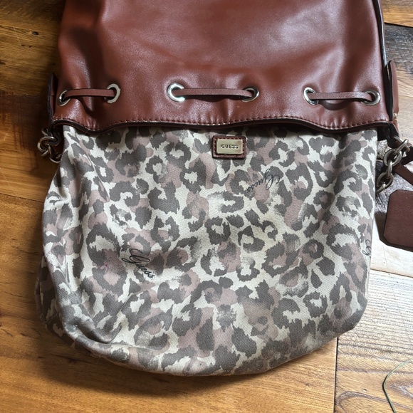 Guess Drawstring Bucket Bag Brown - Picture 12 of 14